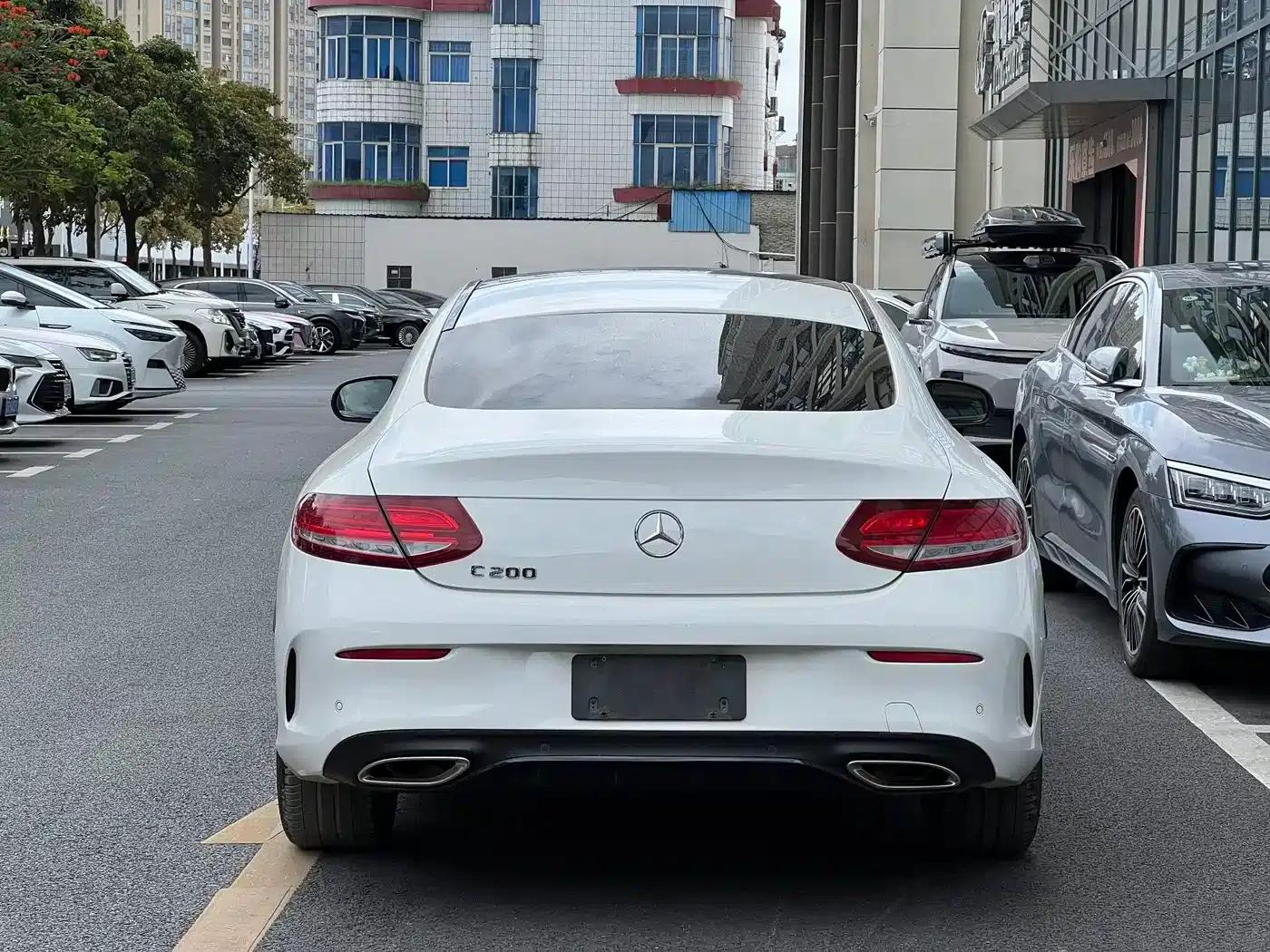 Imported Mercedes-Benz C-Class 2018 C 200 Coupe — миниатюра 4