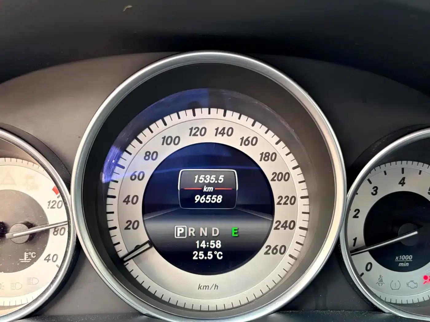 Imported Mercedes-Benz C-Class 2013 C 180 Coupe — миниатюра 15