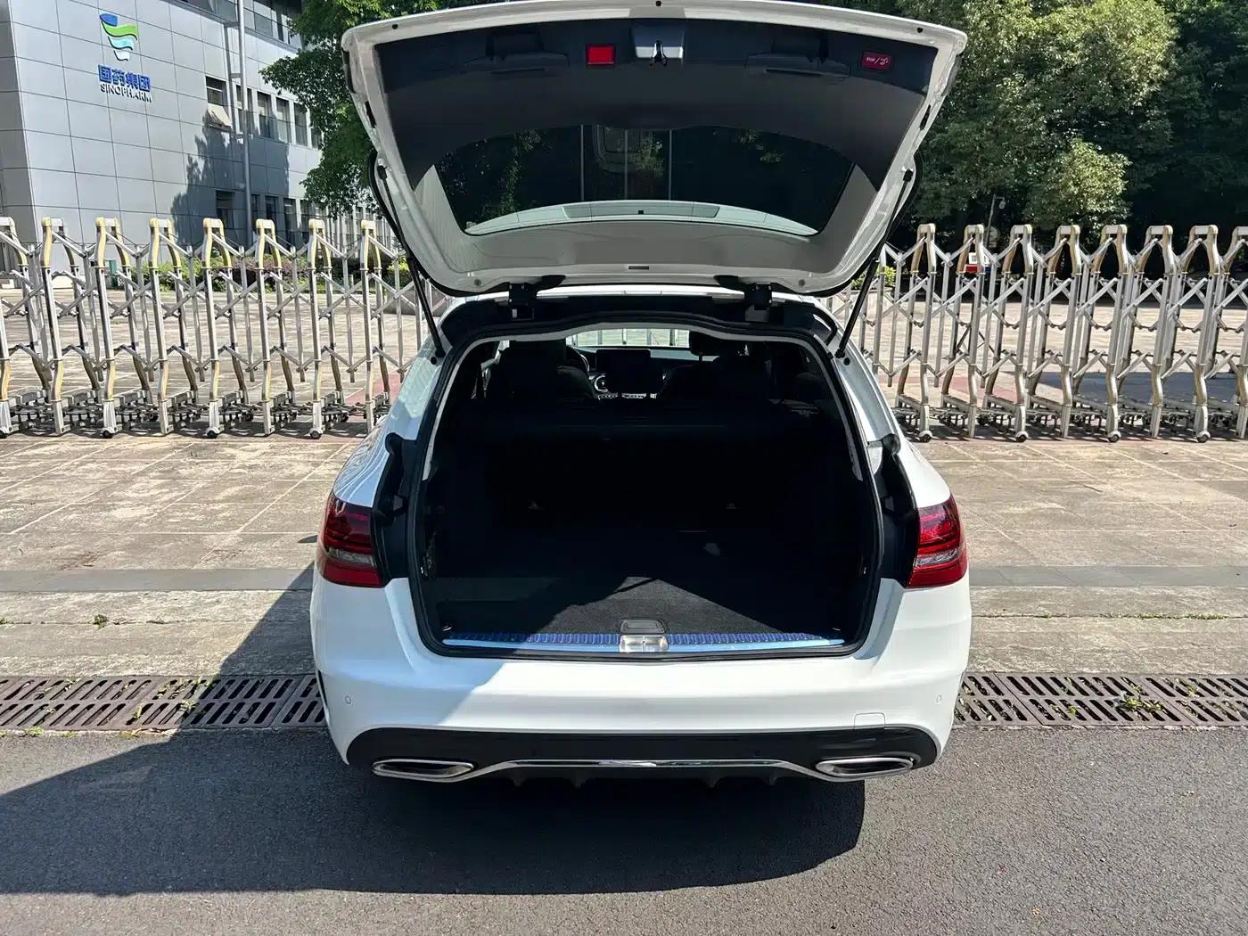 Imported Mercedes-Benz C-Class 2020 Facelift C 260 Estate — миниатюра 7