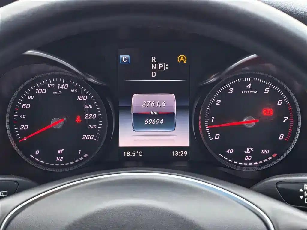 Imported Mercedes-Benz C-Class 2015 C 200 Estate — миниатюра 15