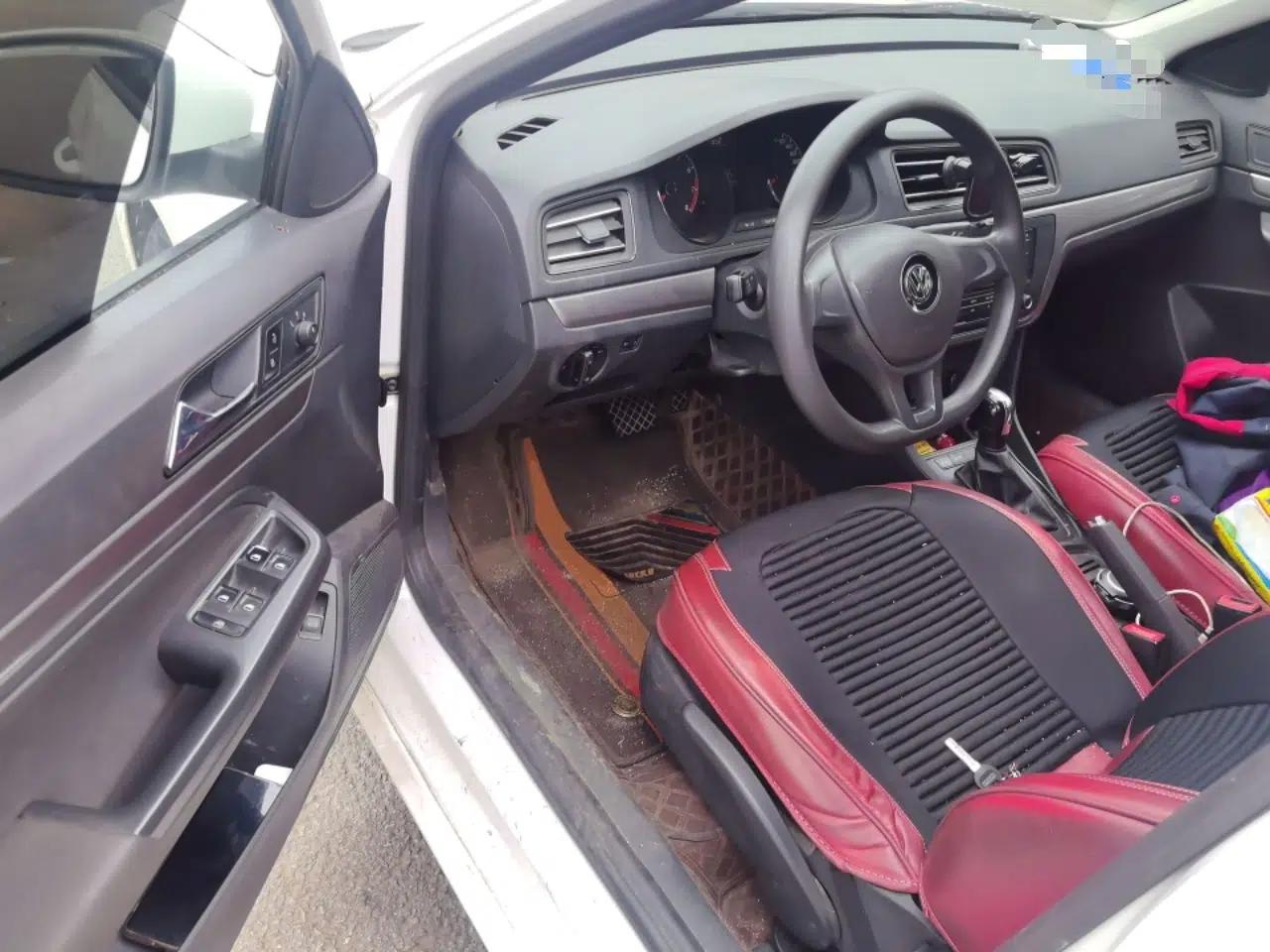 Volkswagen Lavida 2019 Lavida Start 1.5L Automatic Trendy Version China VI Standard — миниатюра 17
