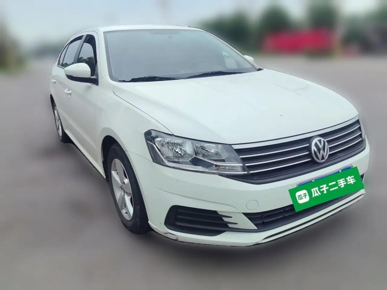 Volkswagen Lavida 2019 Lavida Start 1.5L Automatic Trendy Version China VI Standard — миниатюра 3