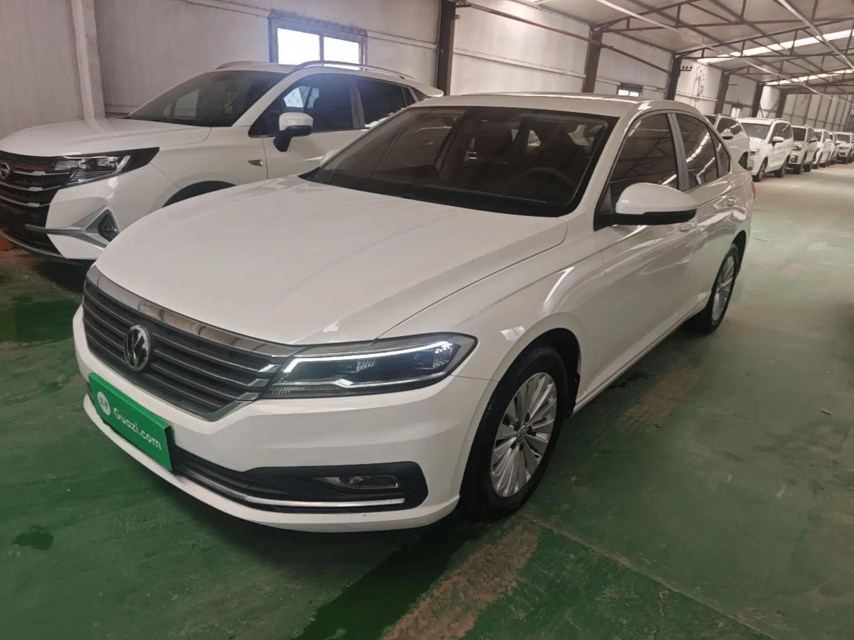 Volkswagen Lavida 2019 1.5L Automatic Comfort Edition China VI Standard — миниатюра 1