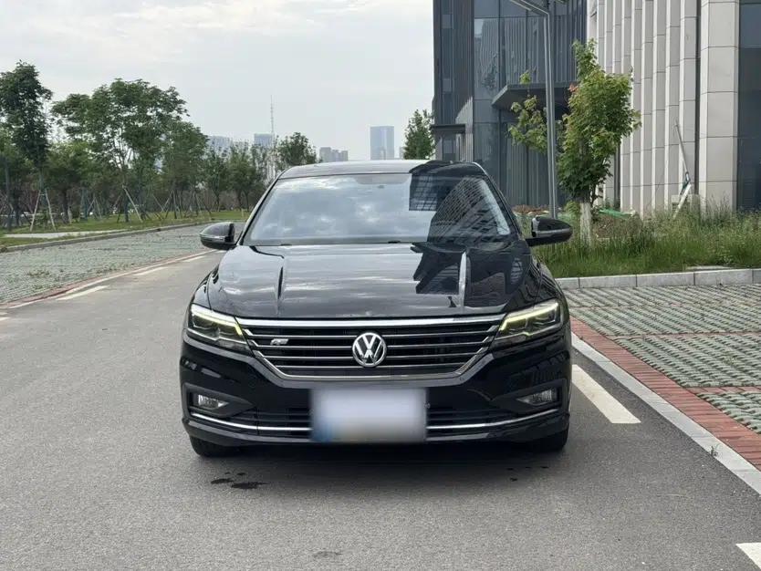 Volkswagen Lavida 2019 280TSI DSG Comfort Edition China VI standard — миниатюра 2