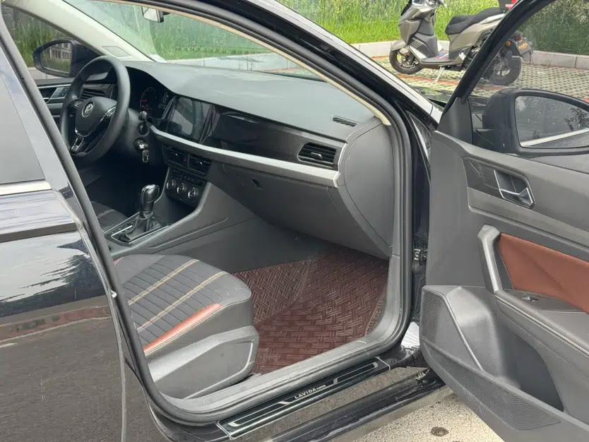 Volkswagen Lavida 2019 280TSI DSG Comfort Edition China VI standard — миниатюра 11