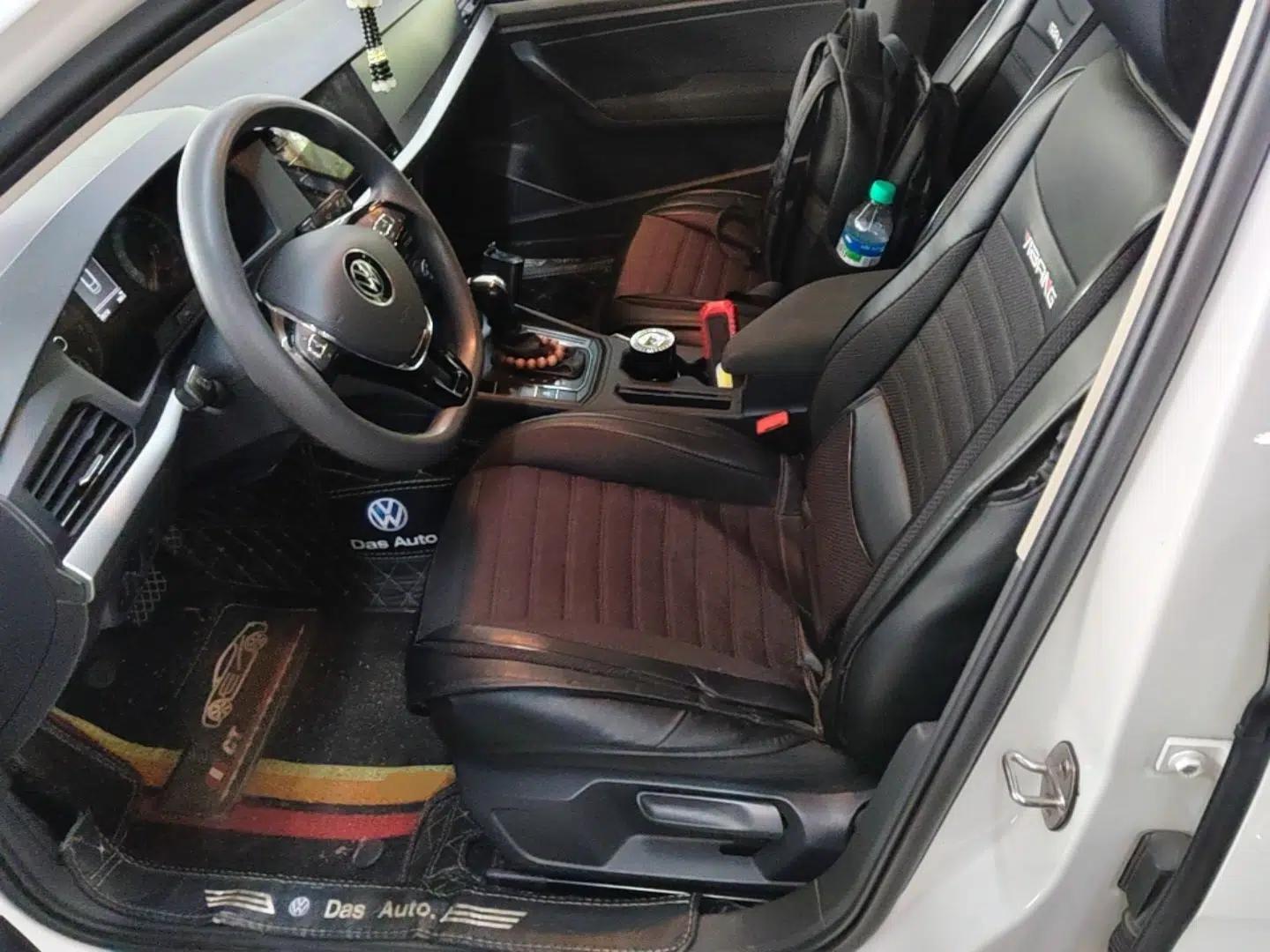 Volkswagen Lavida 2019 1.5L Automatic Comfort Edition China VI Standard — миниатюра 17