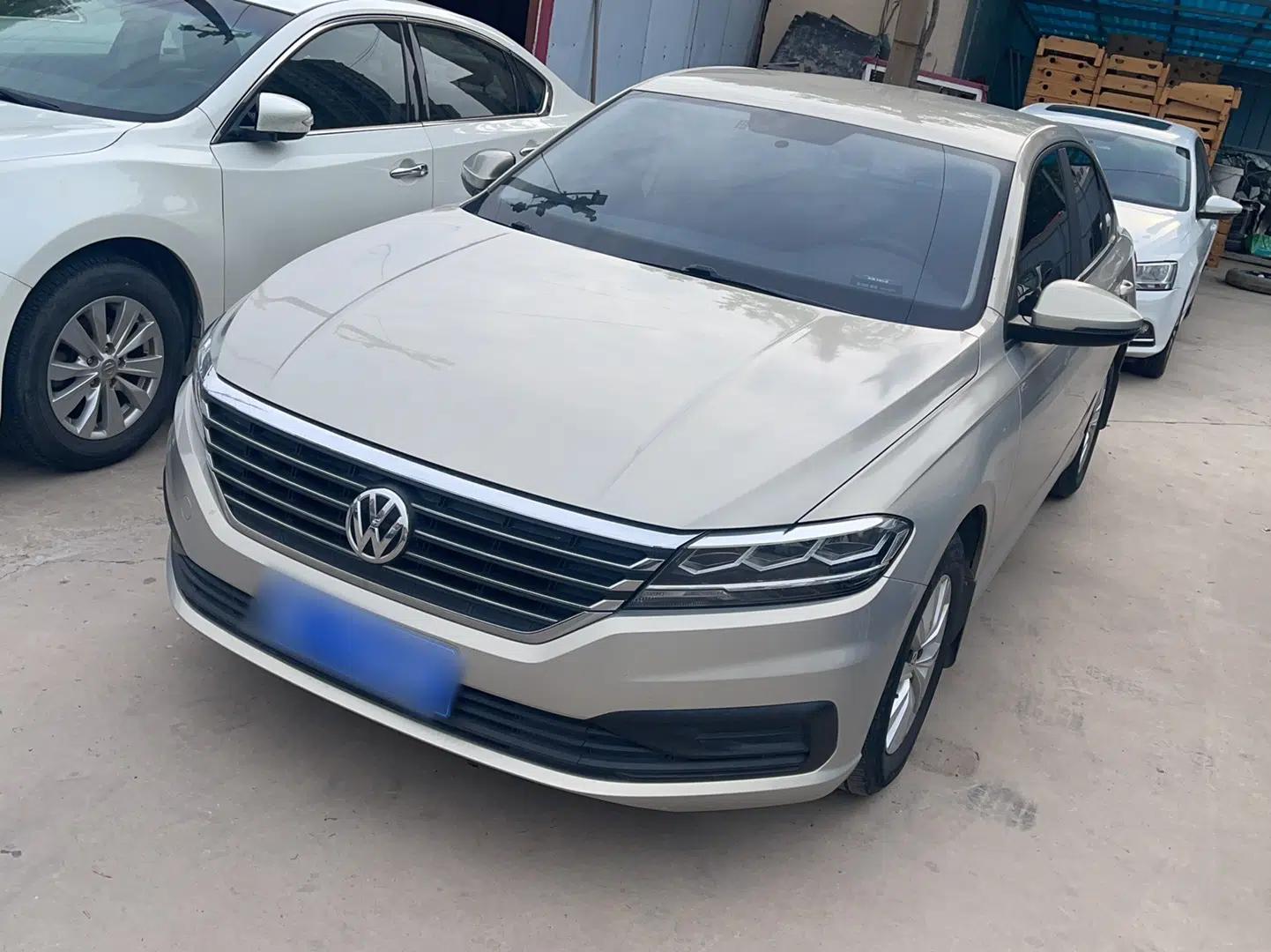 Volkswagen Lavida 2019 1.5L Automatic Fashion Edition China VI — миниатюра 1