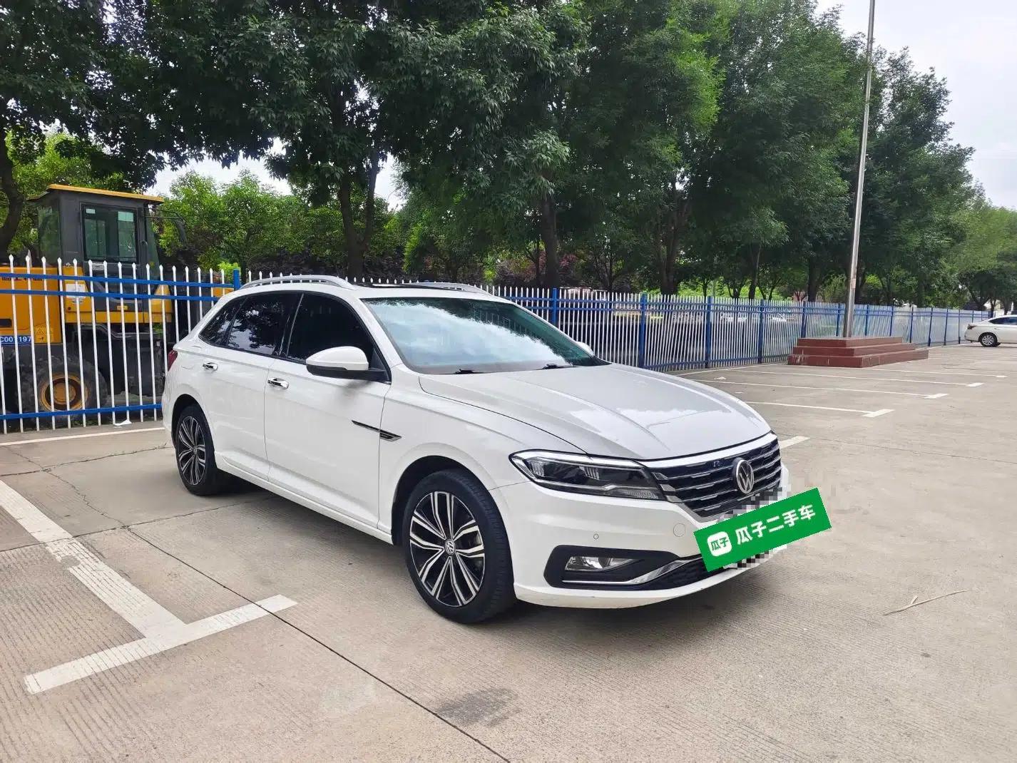 Volkswagen Lavida 2018 Hatchback 280TSI DSG Luxury Edition China V Standard — миниатюра 3