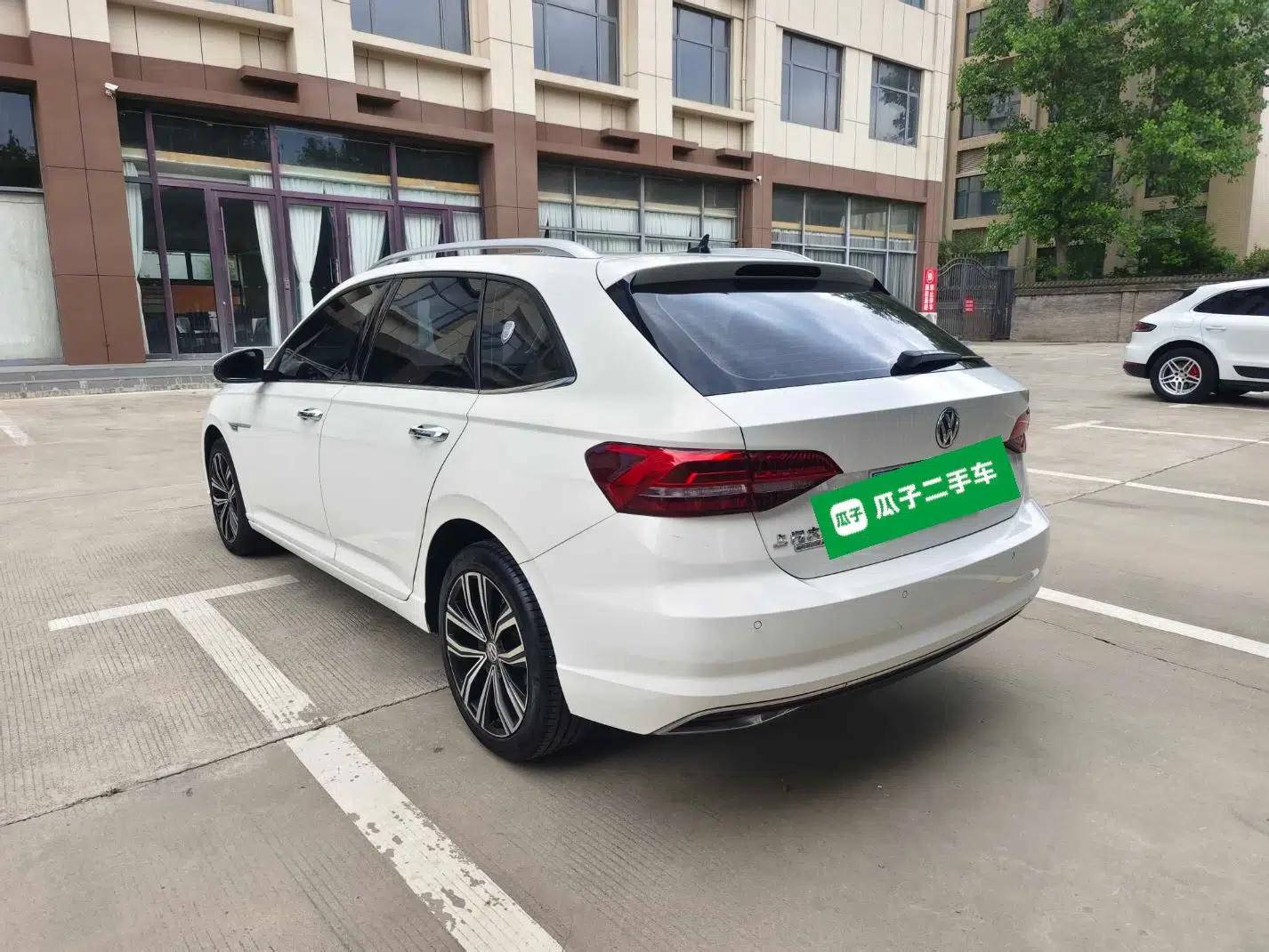 Volkswagen Lavida 2018 Hatchback 280TSI DSG Luxury Edition China V Standard — миниатюра 4