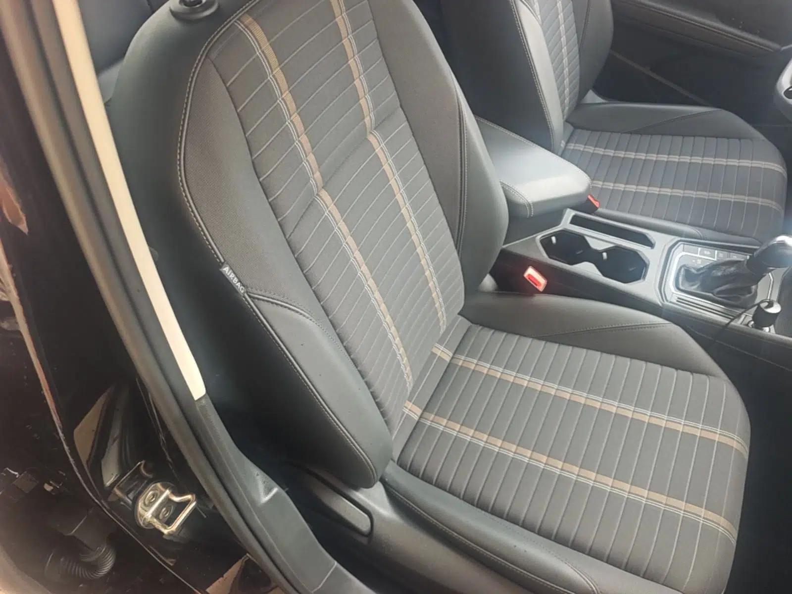 Volkswagen Lavida 2021 1.5L Automatic Vision Edition — миниатюра 23