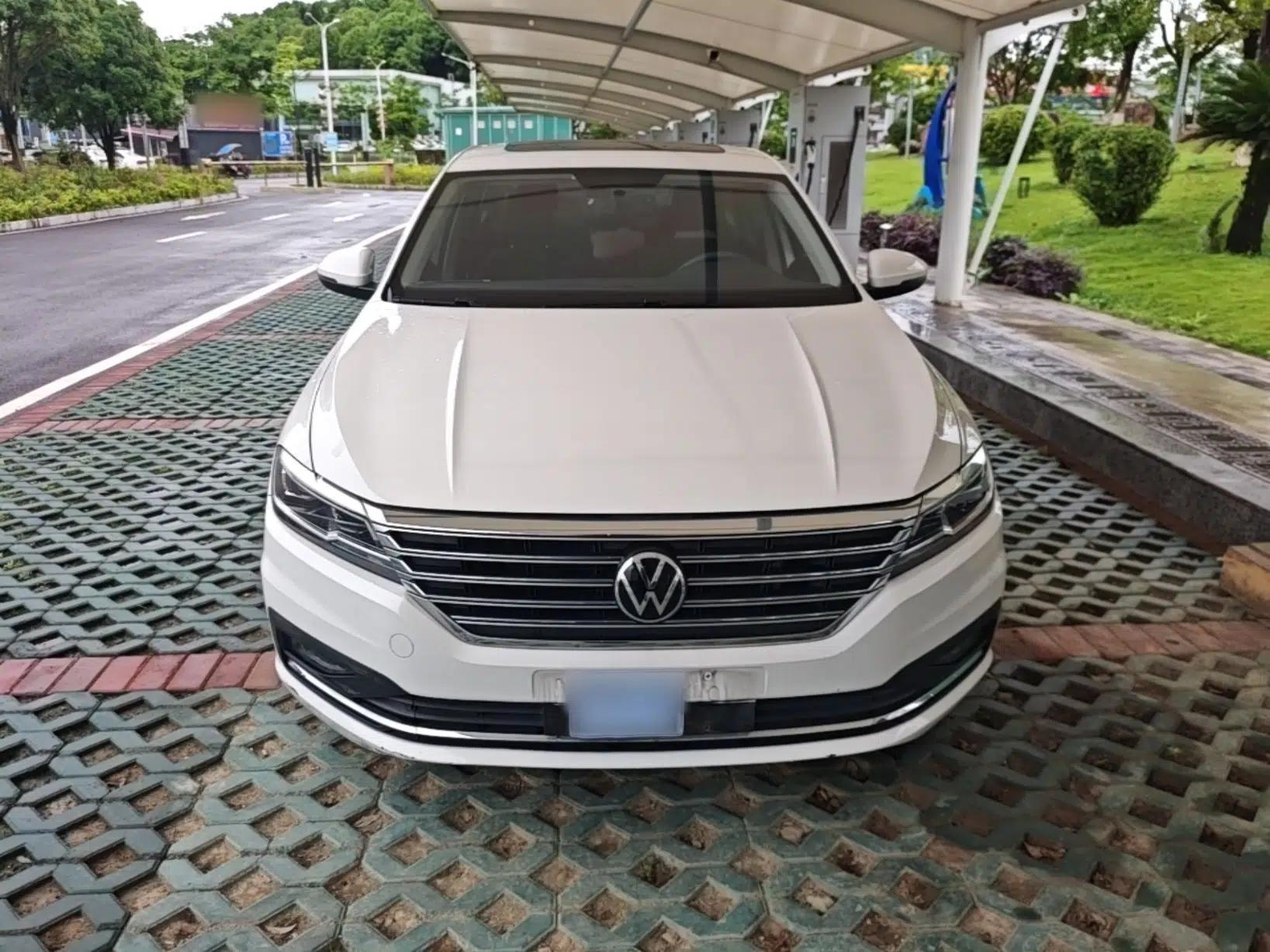 Volkswagen Lavida 2021 1.5L Automatic Vision Edition — миниатюра 2
