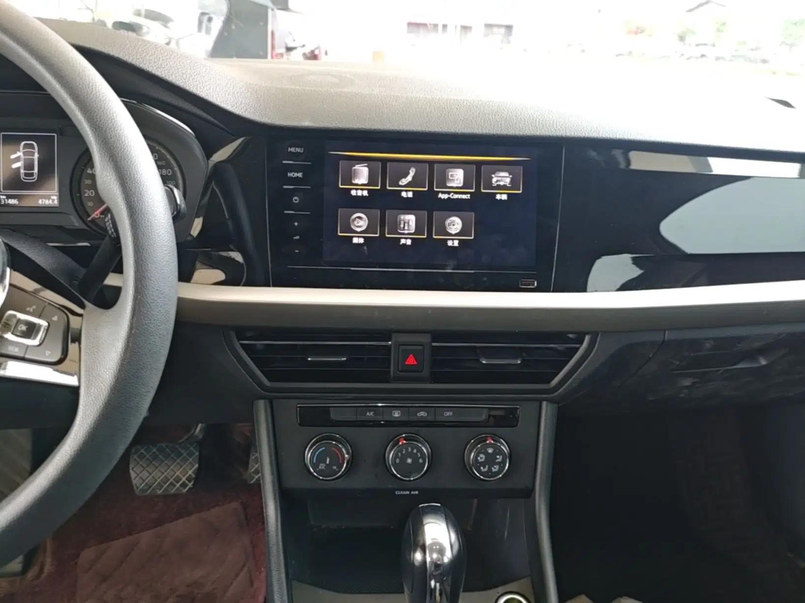 Volkswagen Lavida 2021 1.5L Automatic Vision Edition — миниатюра 16