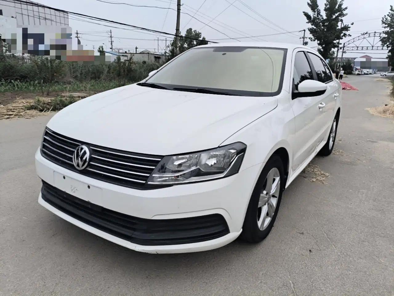 Volkswagen Lavida 2018 Classic 1.5L Automatic Fashion Edition China VI Standard — миниатюра 1