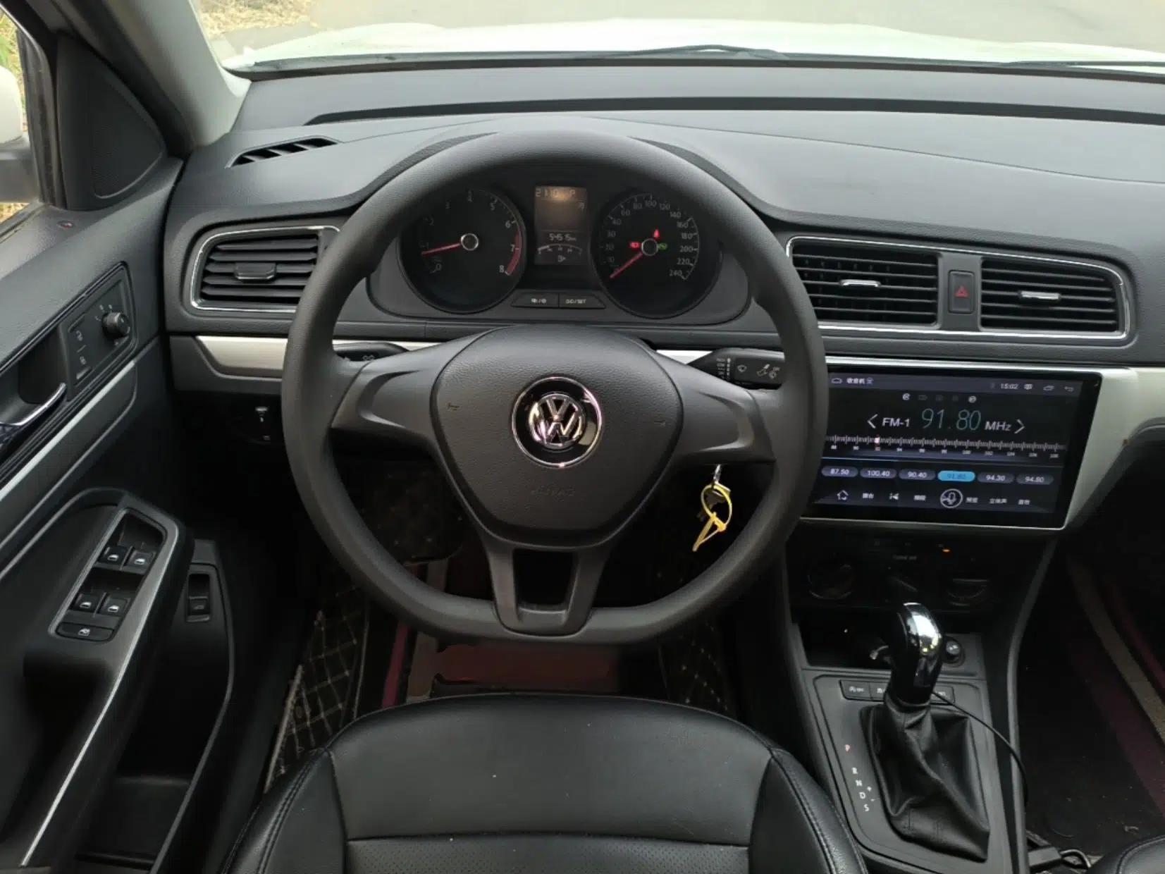 Volkswagen Lavida 2018 Classic 1.5L Automatic Fashion Edition China VI Standard — миниатюра 13