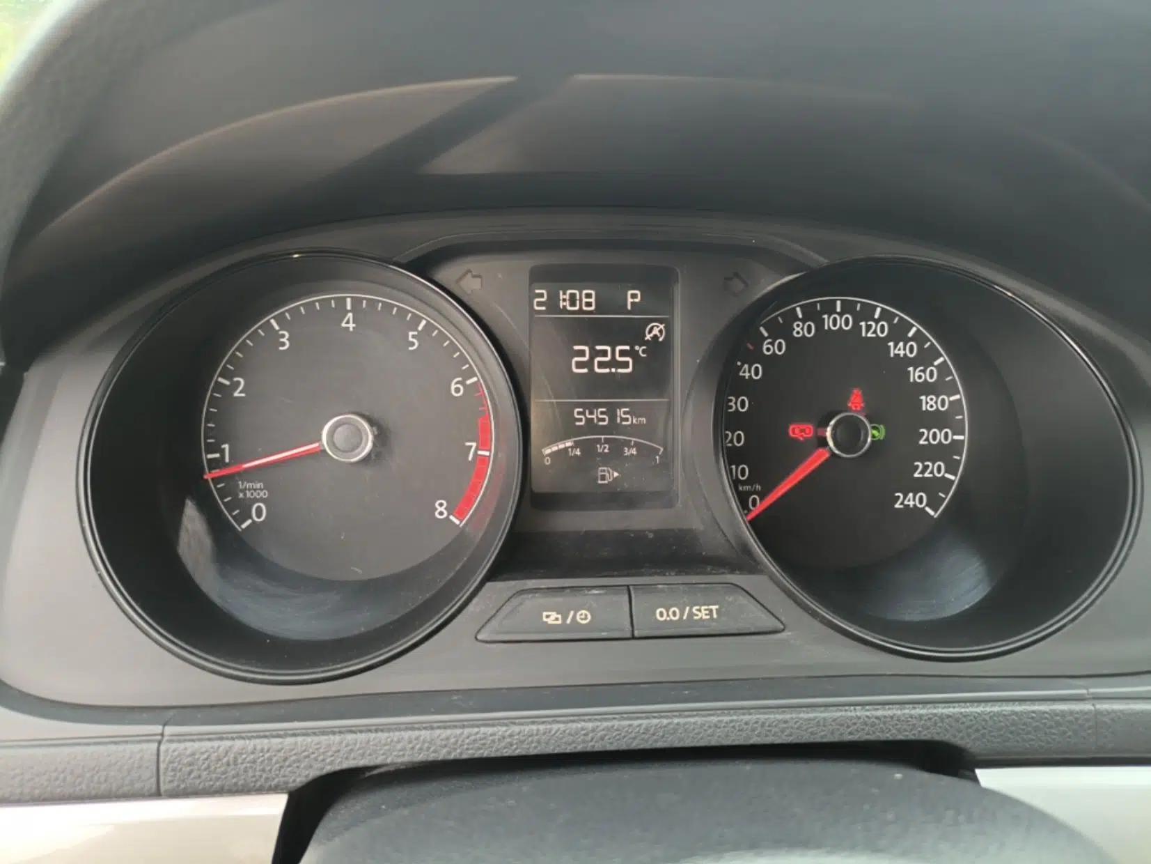 Volkswagen Lavida 2018 Classic 1.5L Automatic Fashion Edition China VI Standard — миниатюра 14