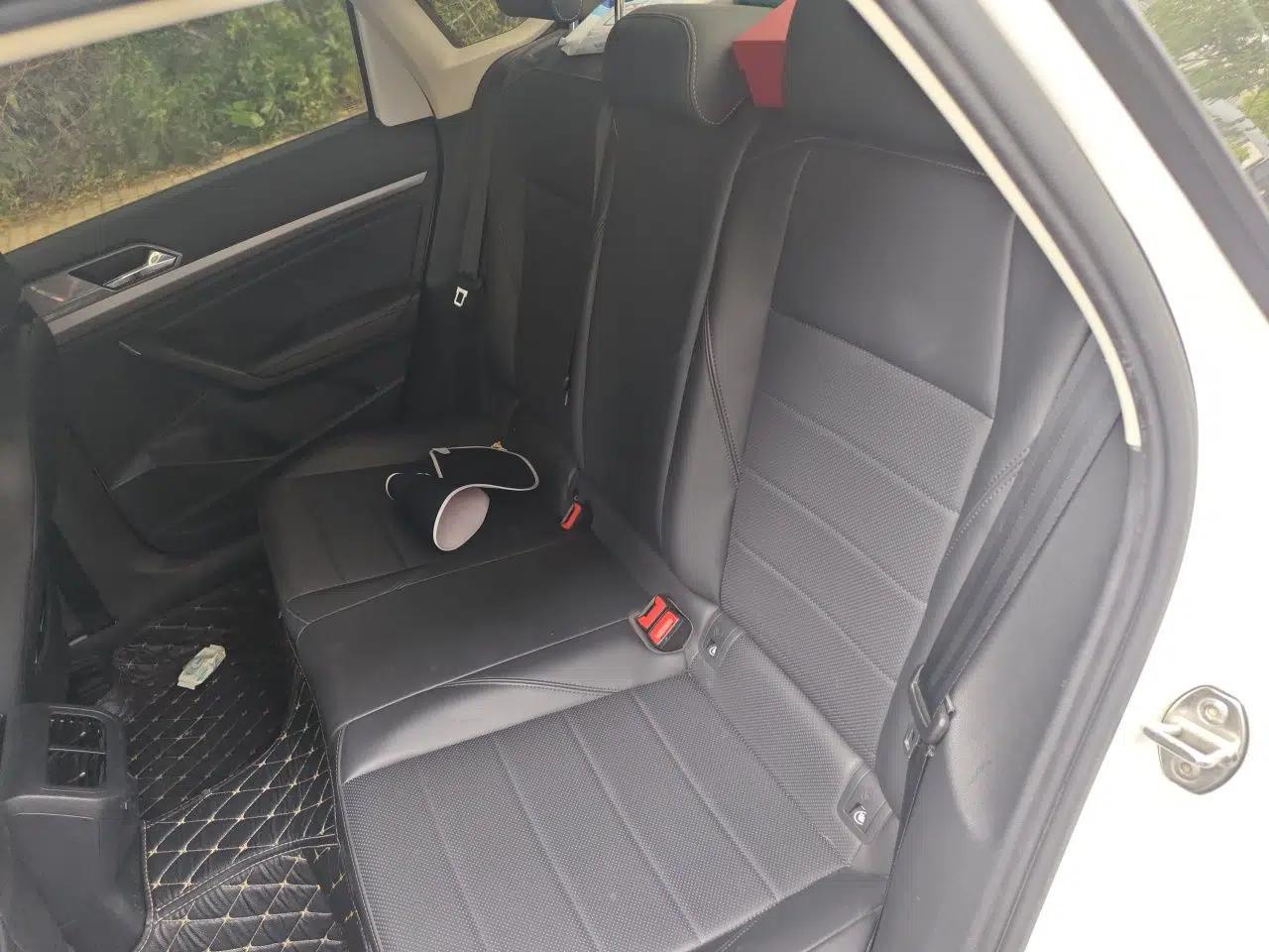Volkswagen Lavida 2019 1.5L Automatic Comfort Edition China VI Standard — миниатюра 18