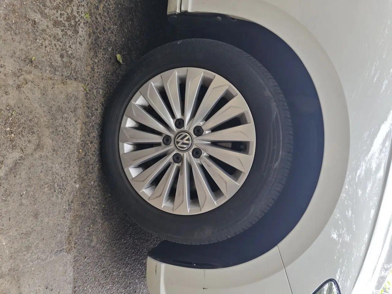 Volkswagen Lavida 2019 1.5L Automatic Comfort Edition China VI Standard — миниатюра 8