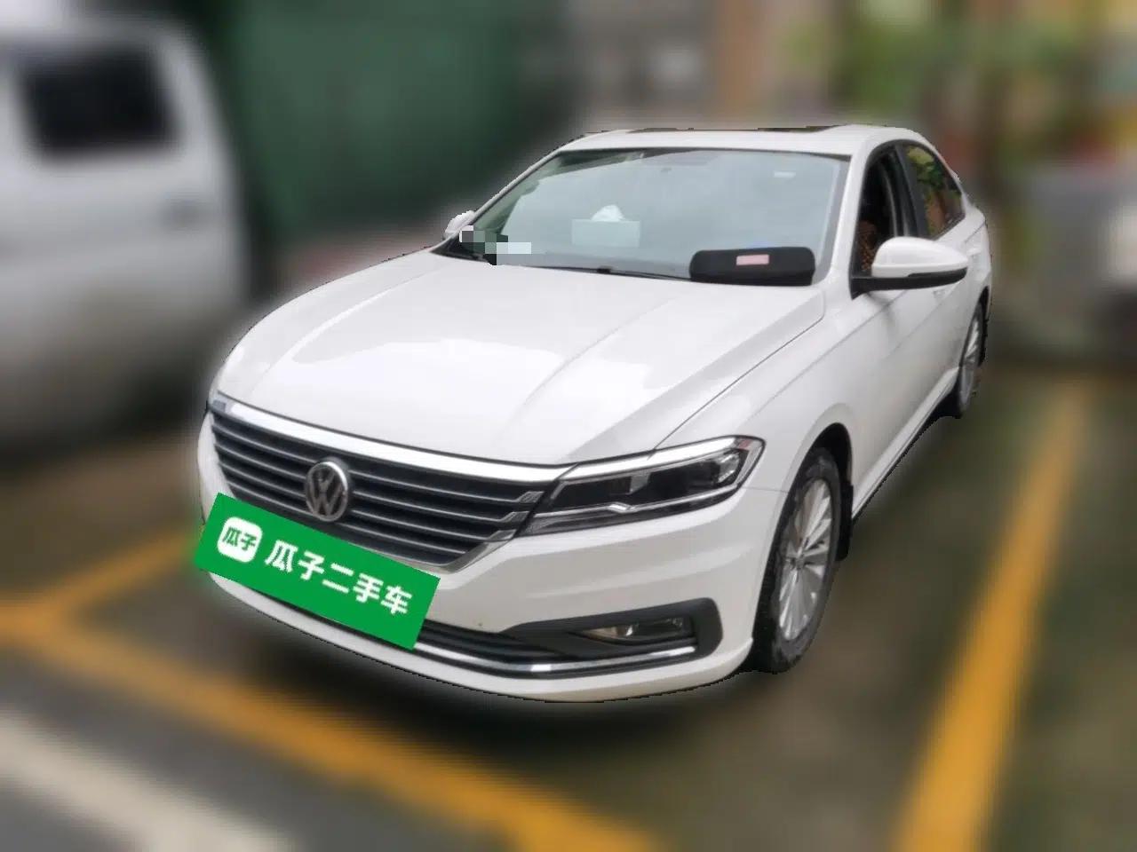 Volkswagen Lavida 2019 1.5L Automatic Comfort Edition China VI Standard — миниатюра 1