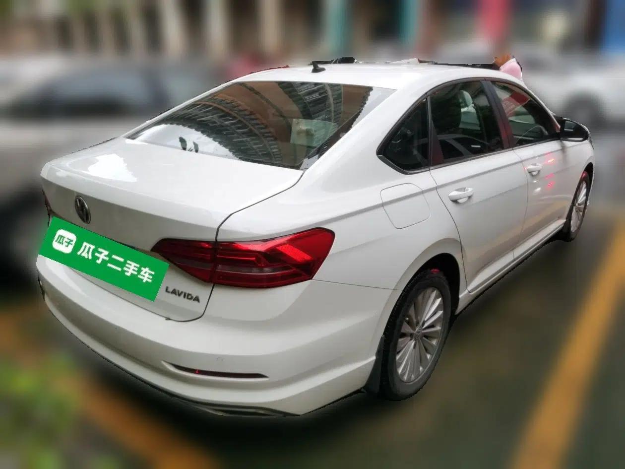 Volkswagen Lavida 2019 1.5L Automatic Comfort Edition China VI Standard — миниатюра 6