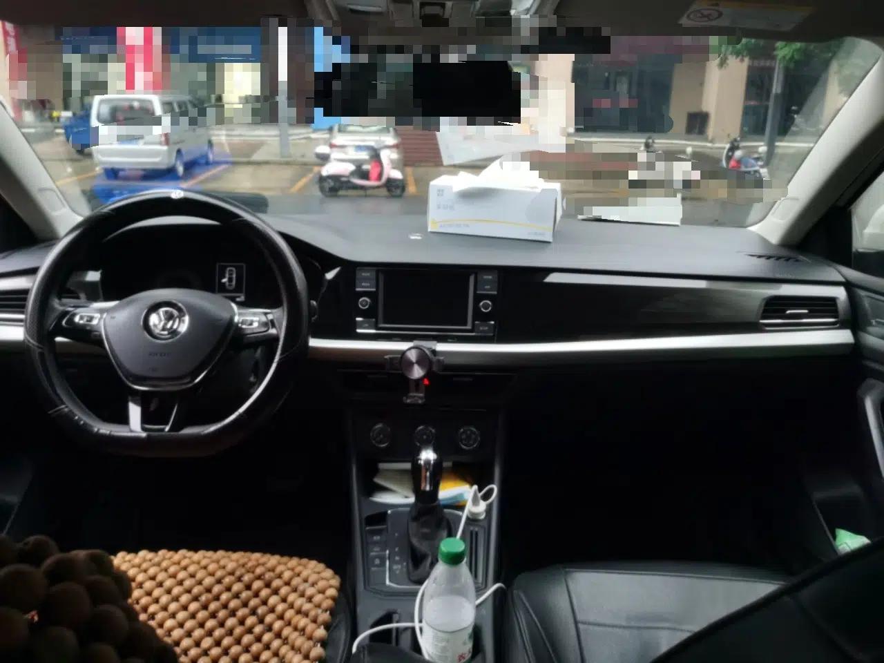 Volkswagen Lavida 2019 1.5L Automatic Comfort Edition China VI Standard — миниатюра 10