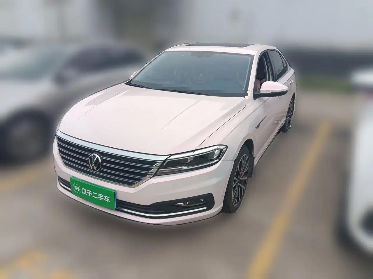 Volkswagen Lavida 2021 280TSI DSG Luxury Edition — миниатюра 1
