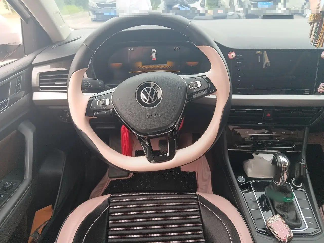 Volkswagen Lavida 2021 280TSI DSG Luxury Edition — миниатюра 11