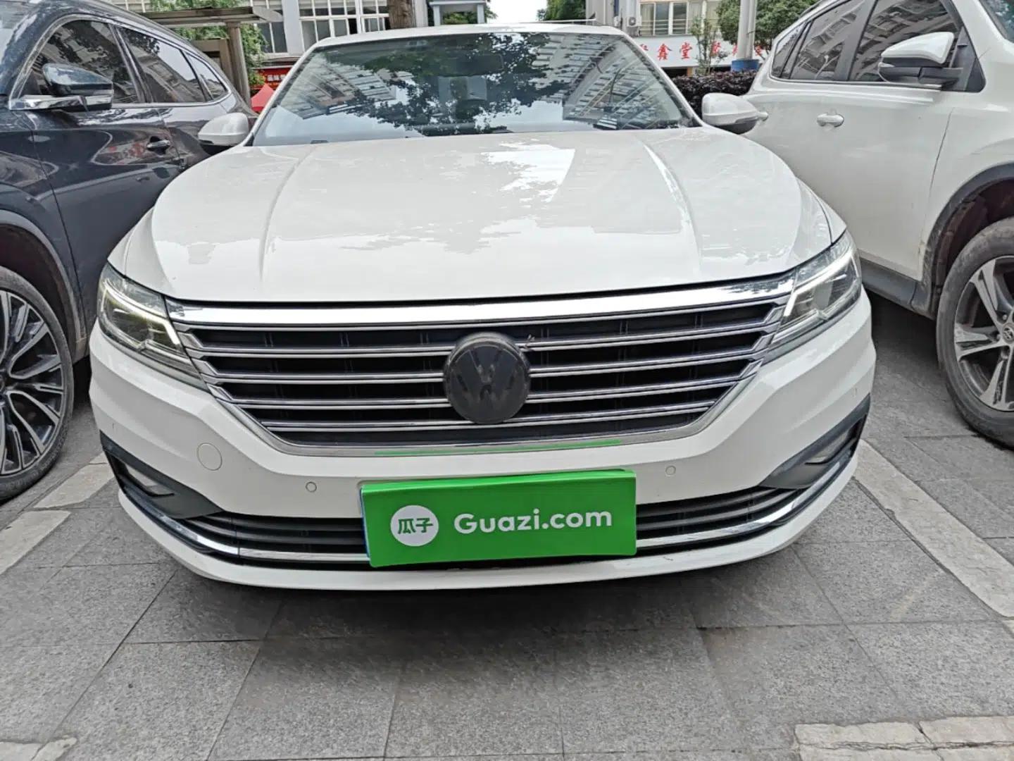 Volkswagen Lavida 2021 280TSI DSG Luxury Edition — миниатюра 2