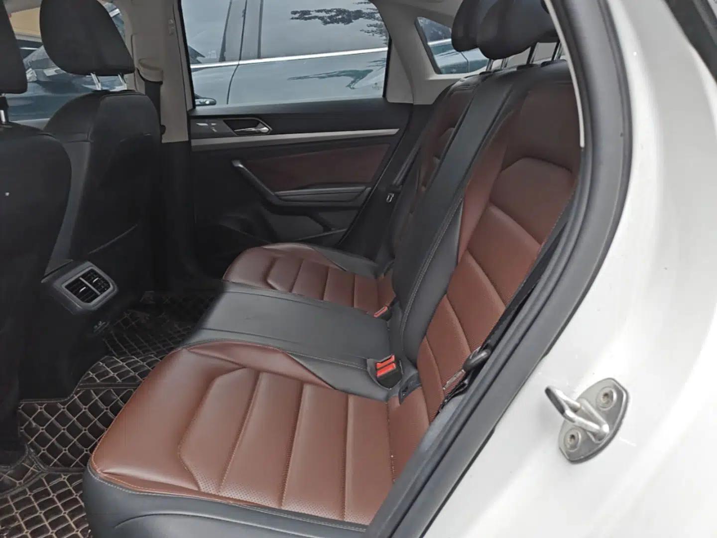 Volkswagen Lavida 2021 280TSI DSG Luxury Edition — миниатюра 20