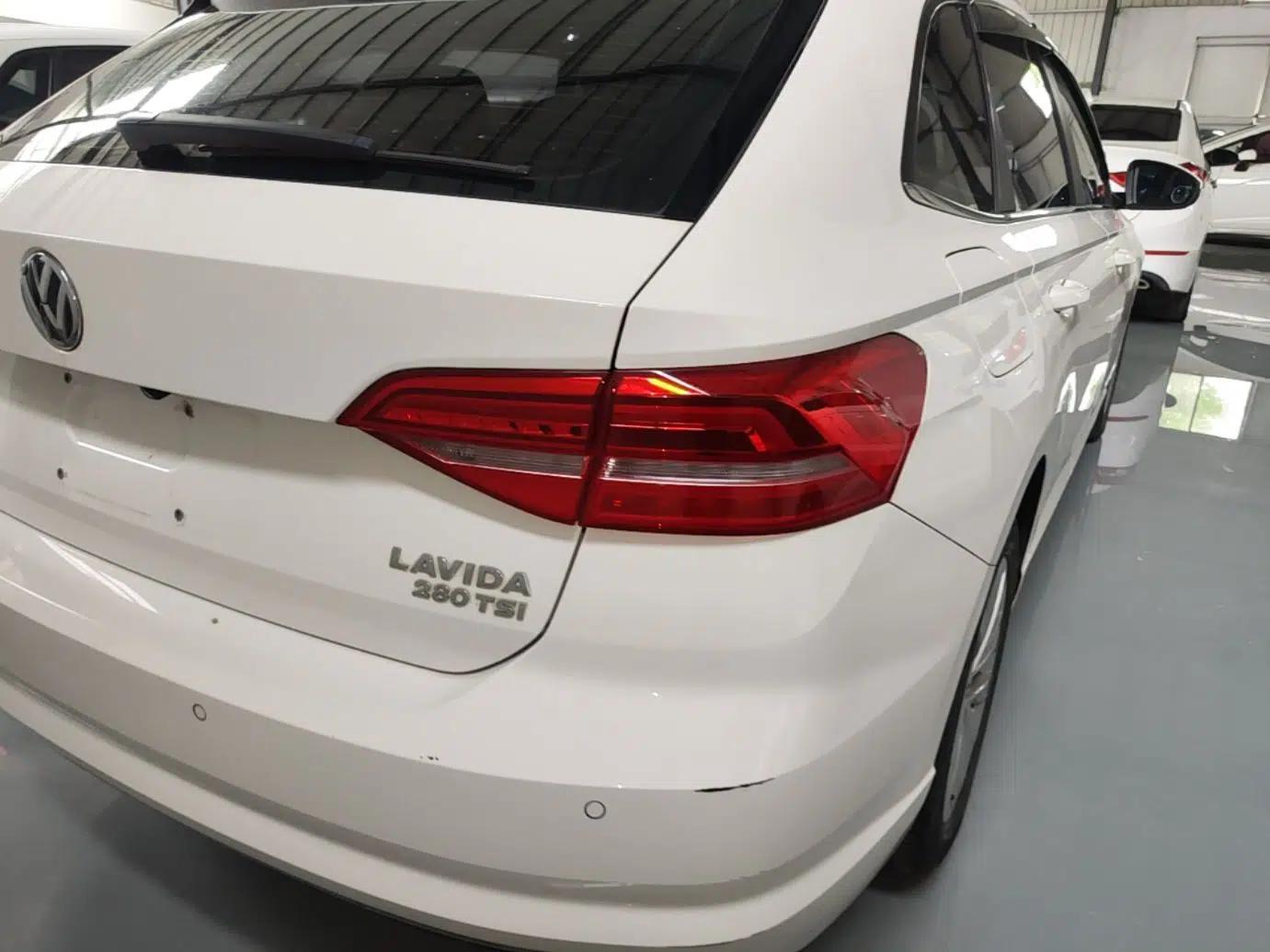 Volkswagen Lavida 2019 Hatchback 280TSI DSG Comfort Edition China VI Standard — миниатюра 7