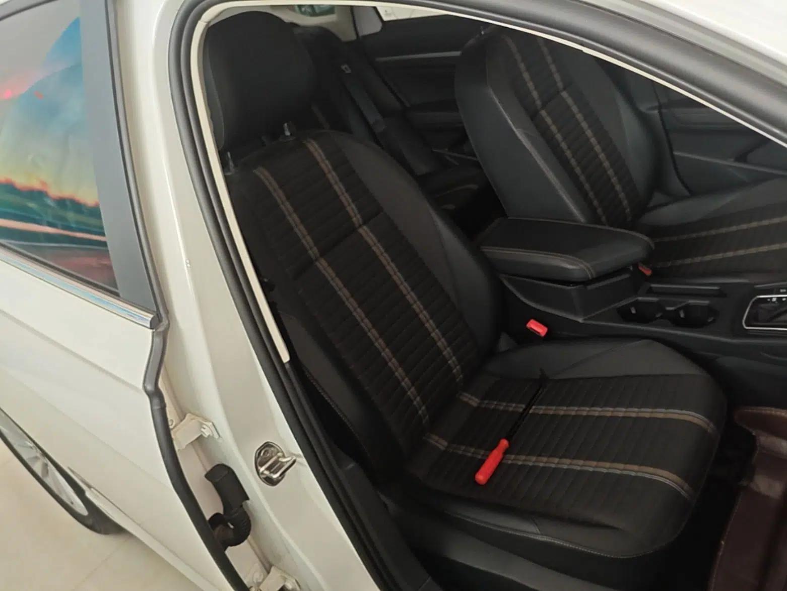 Volkswagen Lavida 2021 1.5L Automatic Vision Edition — миниатюра 23