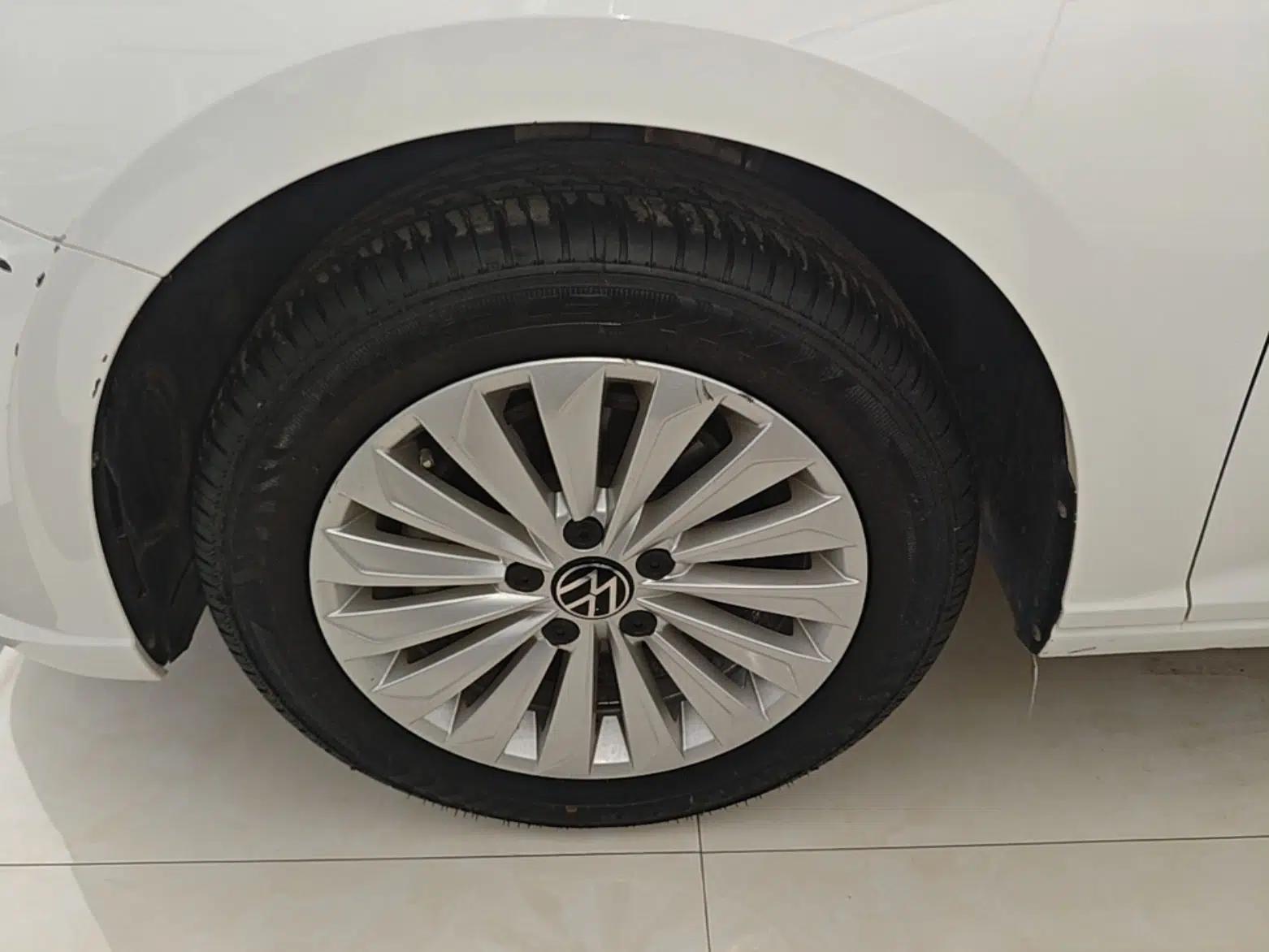 Volkswagen Lavida 2021 1.5L Automatic Vision Edition — миниатюра 8