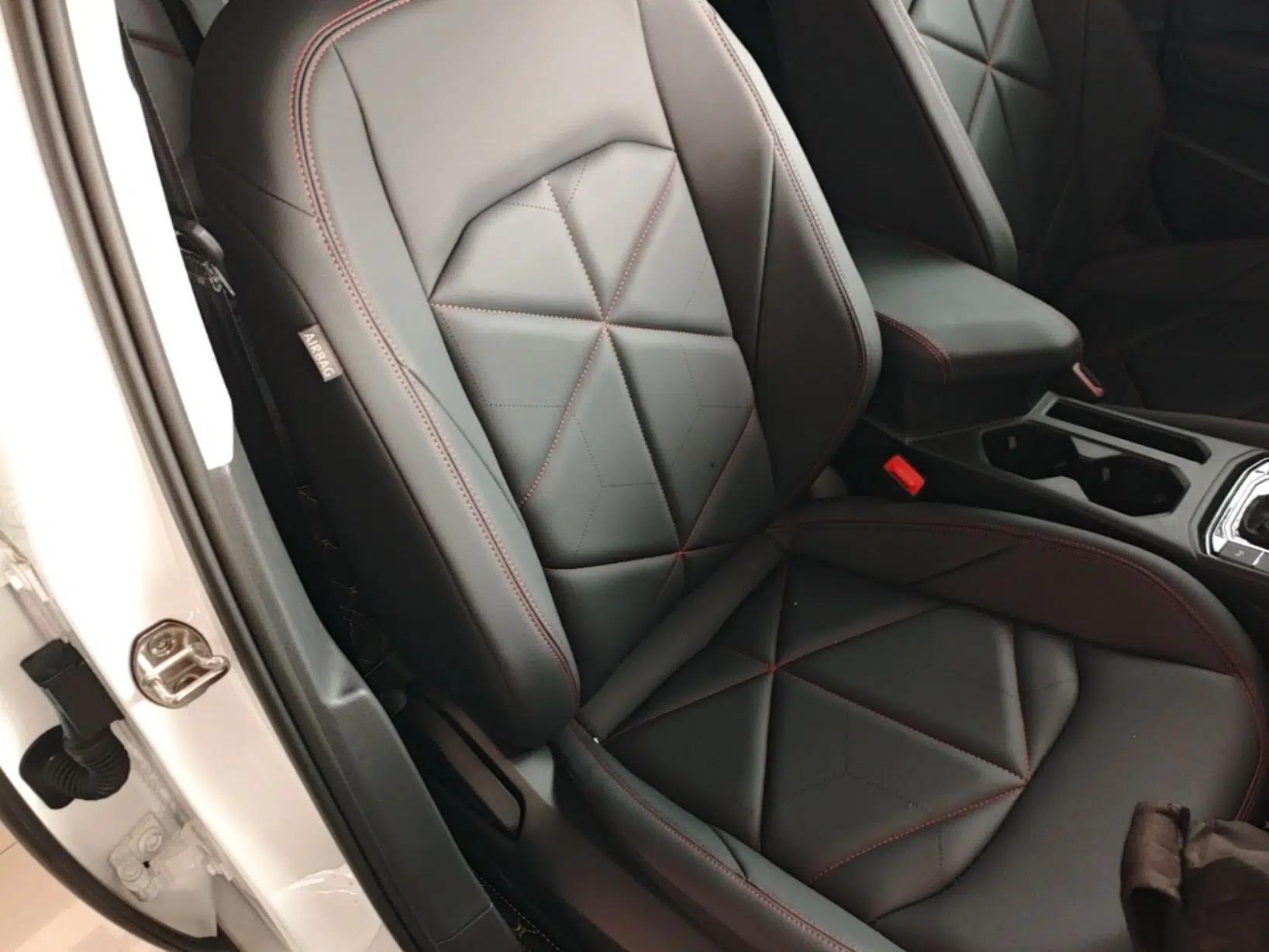 Volkswagen Lavida 2024 300TSI DSG Starry Sky Leading Edition — миниатюра 23