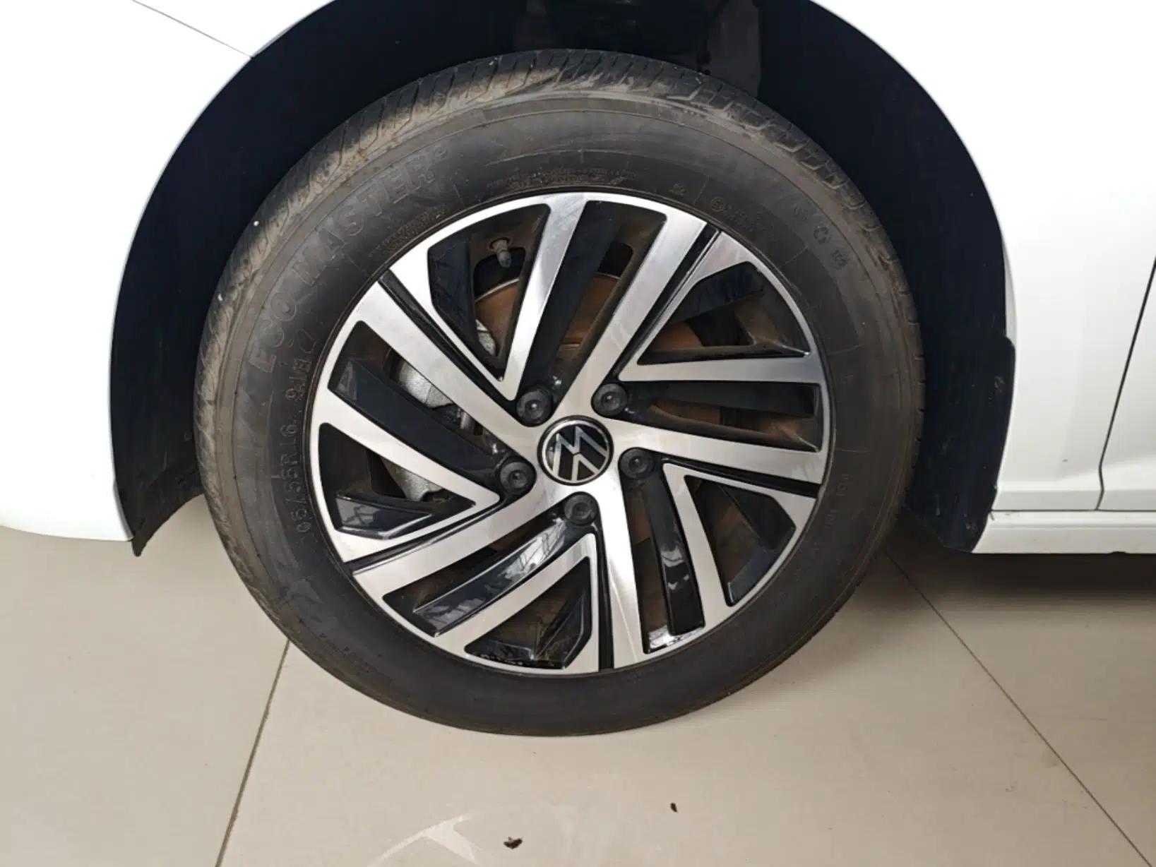 Volkswagen Lavida 2024 300TSI DSG Starry Sky Leading Edition — миниатюра 8