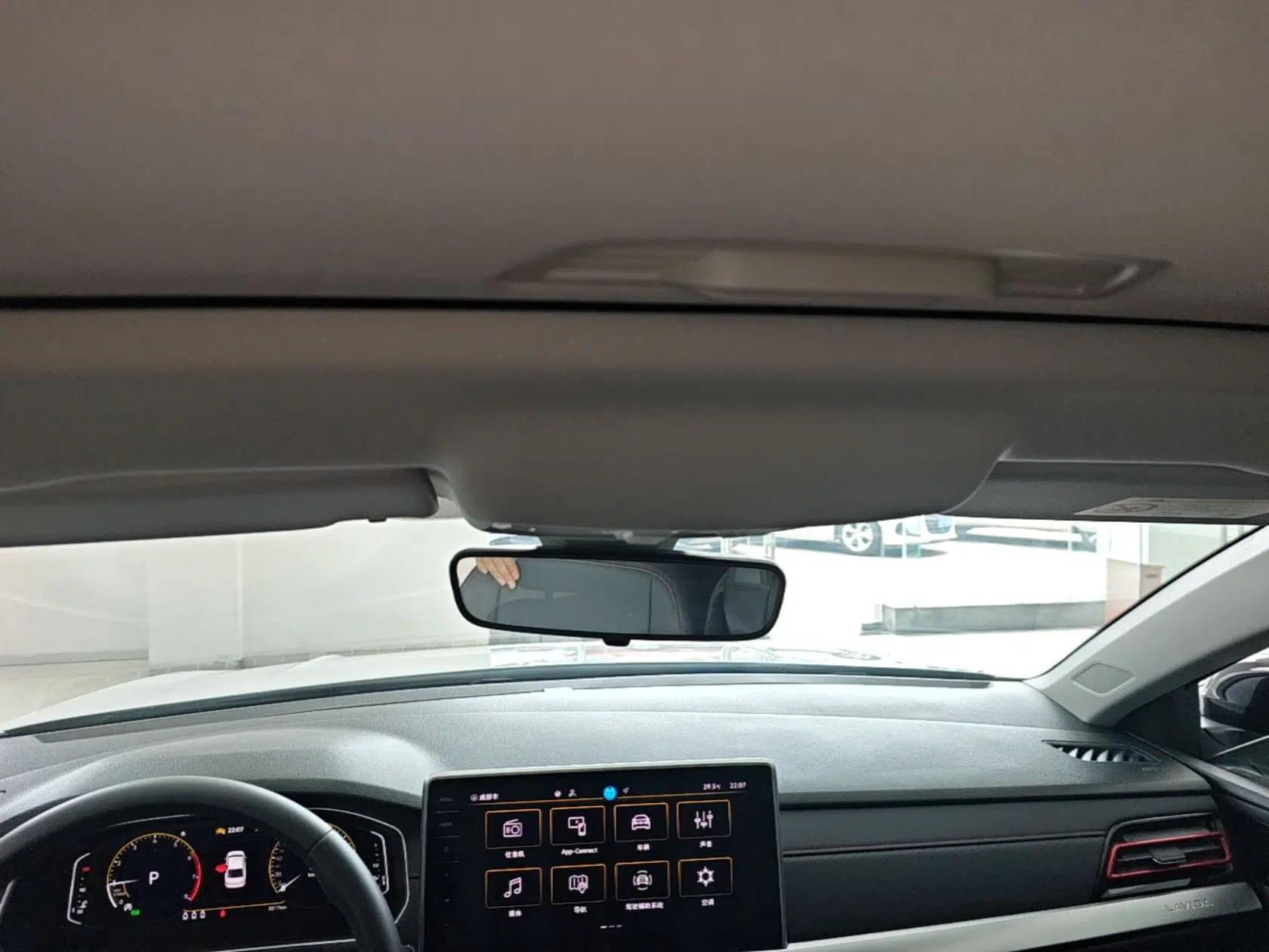 Volkswagen Lavida 2024 300TSI DSG Starry Sky Leading Edition — миниатюра 21