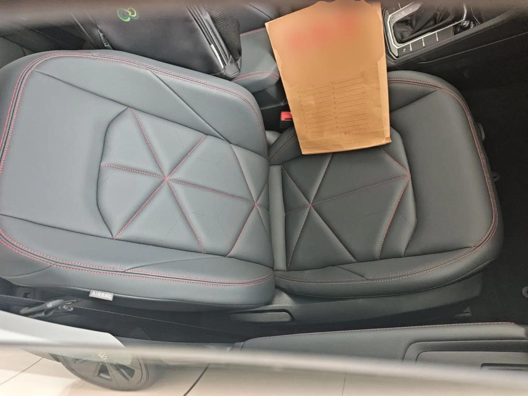 Volkswagen Lavida 2024 300TSI DSG Starry Sky Leading Edition — миниатюра 23