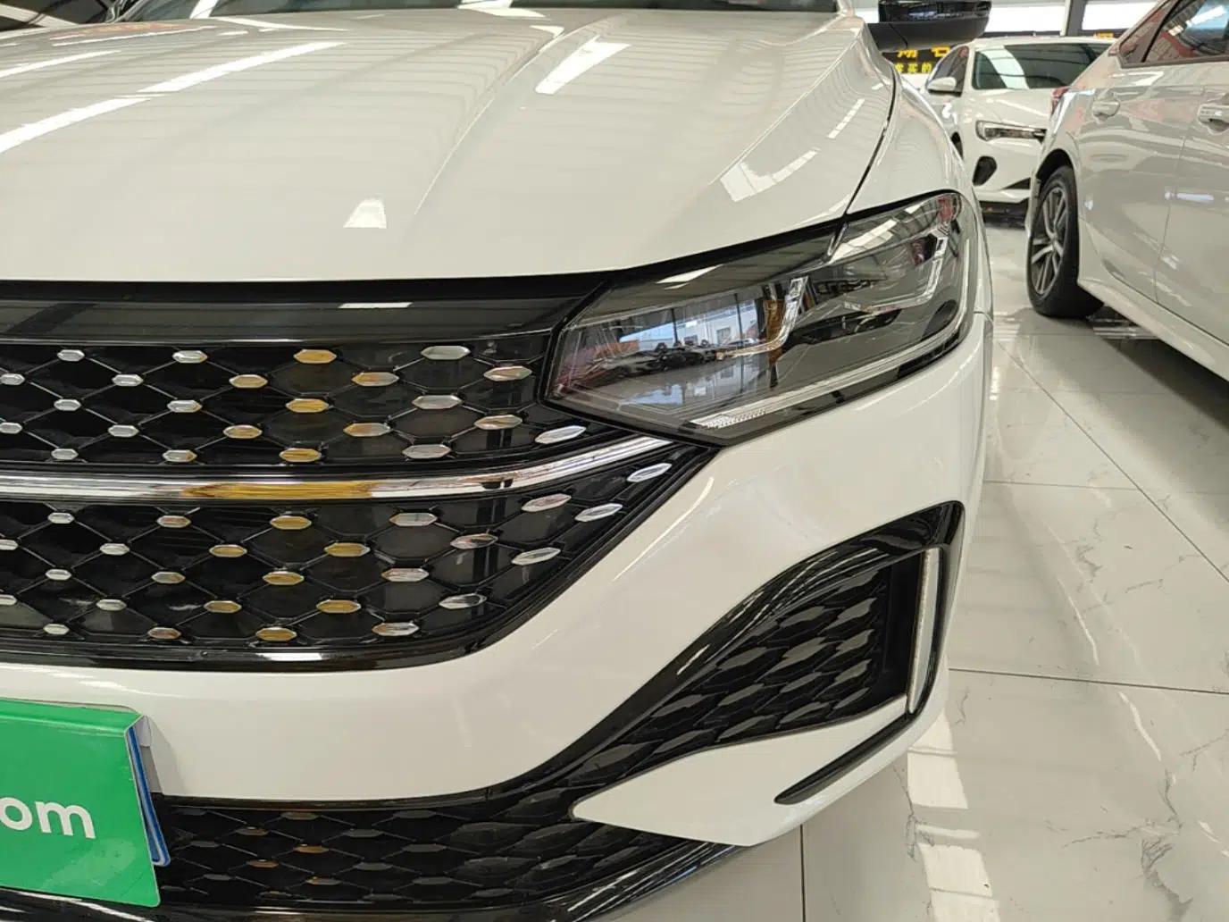 Volkswagen Lavida 2023 280TSI DSG Starry Sky Deluxe Edition — миниатюра 9