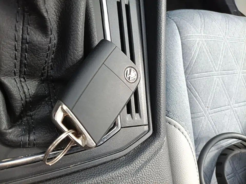 Volkswagen Lavida 2023 280TSI DSG Full-Comfort Edition — миниатюра 12