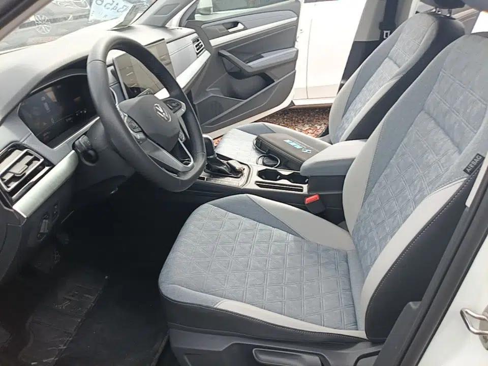Volkswagen Lavida 2023 280TSI DSG Full-Comfort Edition — миниатюра 18