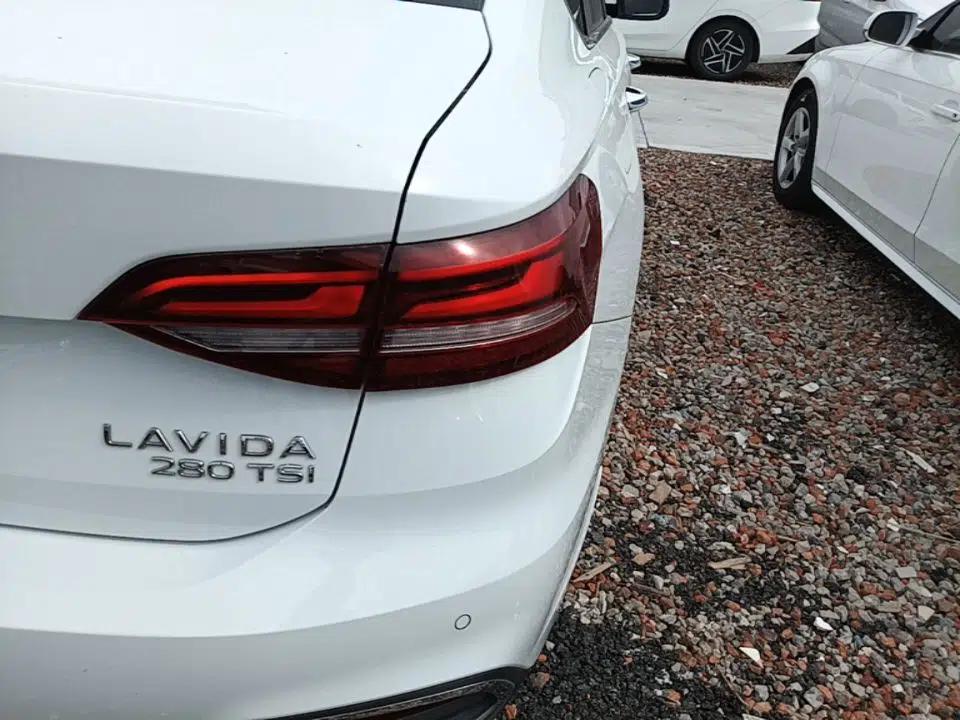 Volkswagen Lavida 2023 280TSI DSG Full-Comfort Edition — миниатюра 7