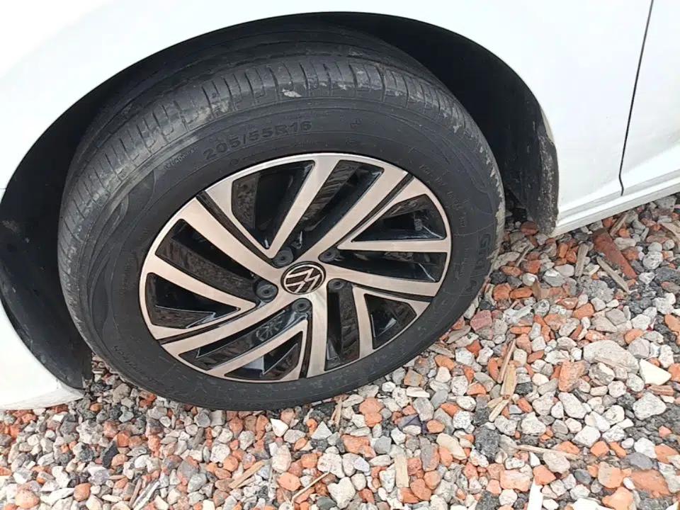 Volkswagen Lavida 2023 280TSI DSG Full-Comfort Edition — миниатюра 8