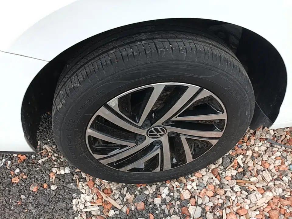 Volkswagen Lavida 2023 280TSI DSG Full-Comfort Edition — миниатюра 10