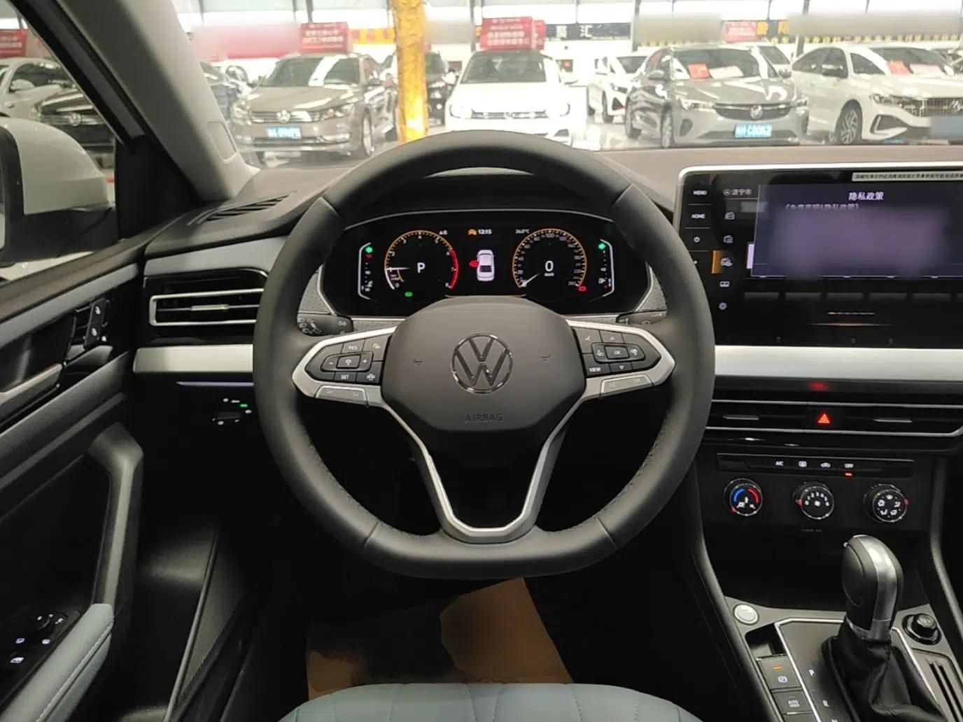 Volkswagen Lavida 2024 1.5L Automatic 5 Million Edition — миниатюра 14
