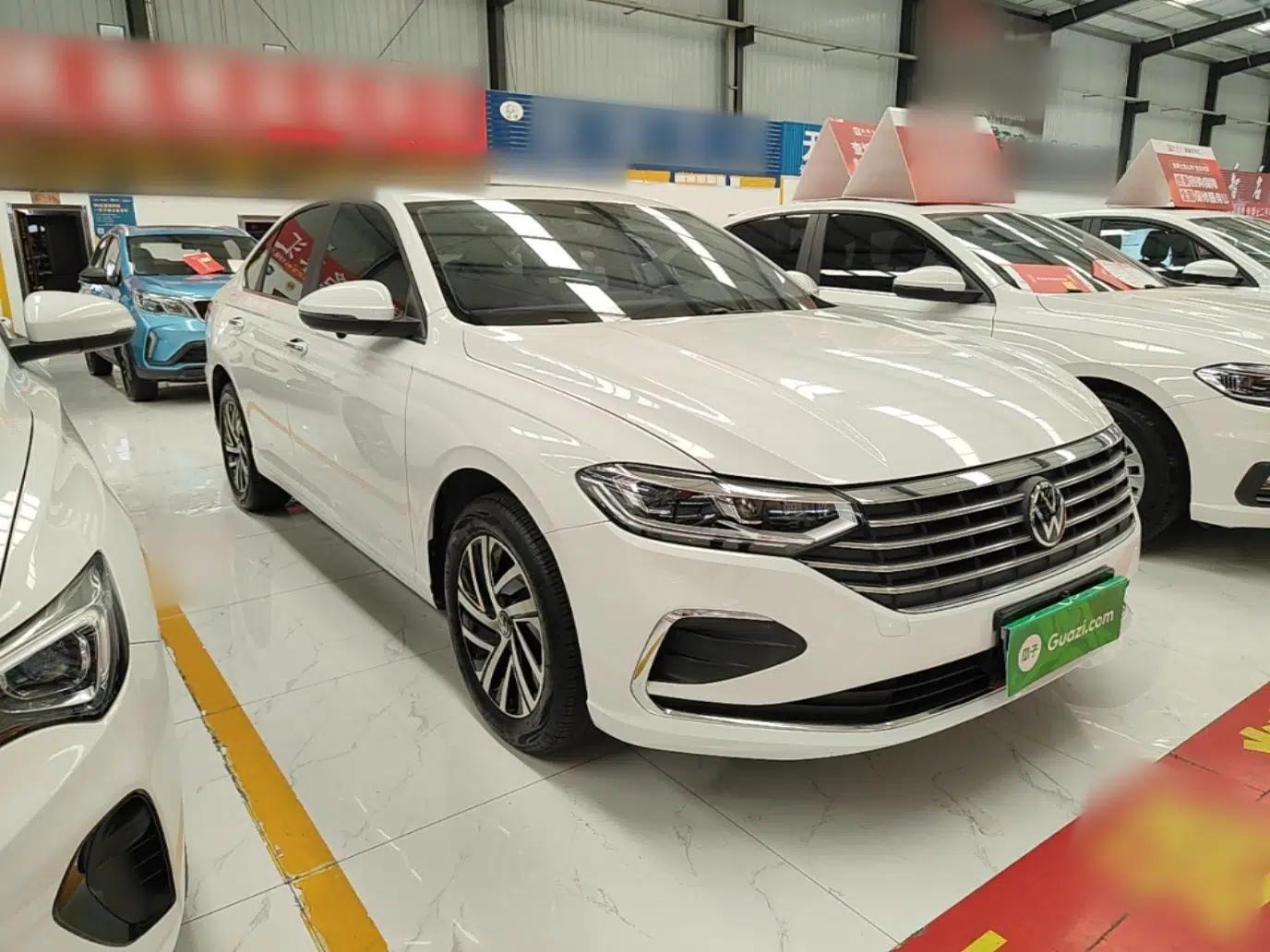Volkswagen Lavida 2024 1.5L Automatic 5 Million Edition — миниатюра 3