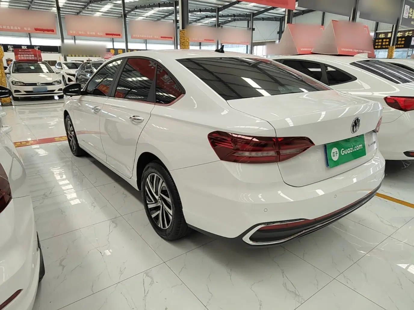 Volkswagen Lavida 2024 1.5L Automatic 5 Million Edition — миниатюра 4