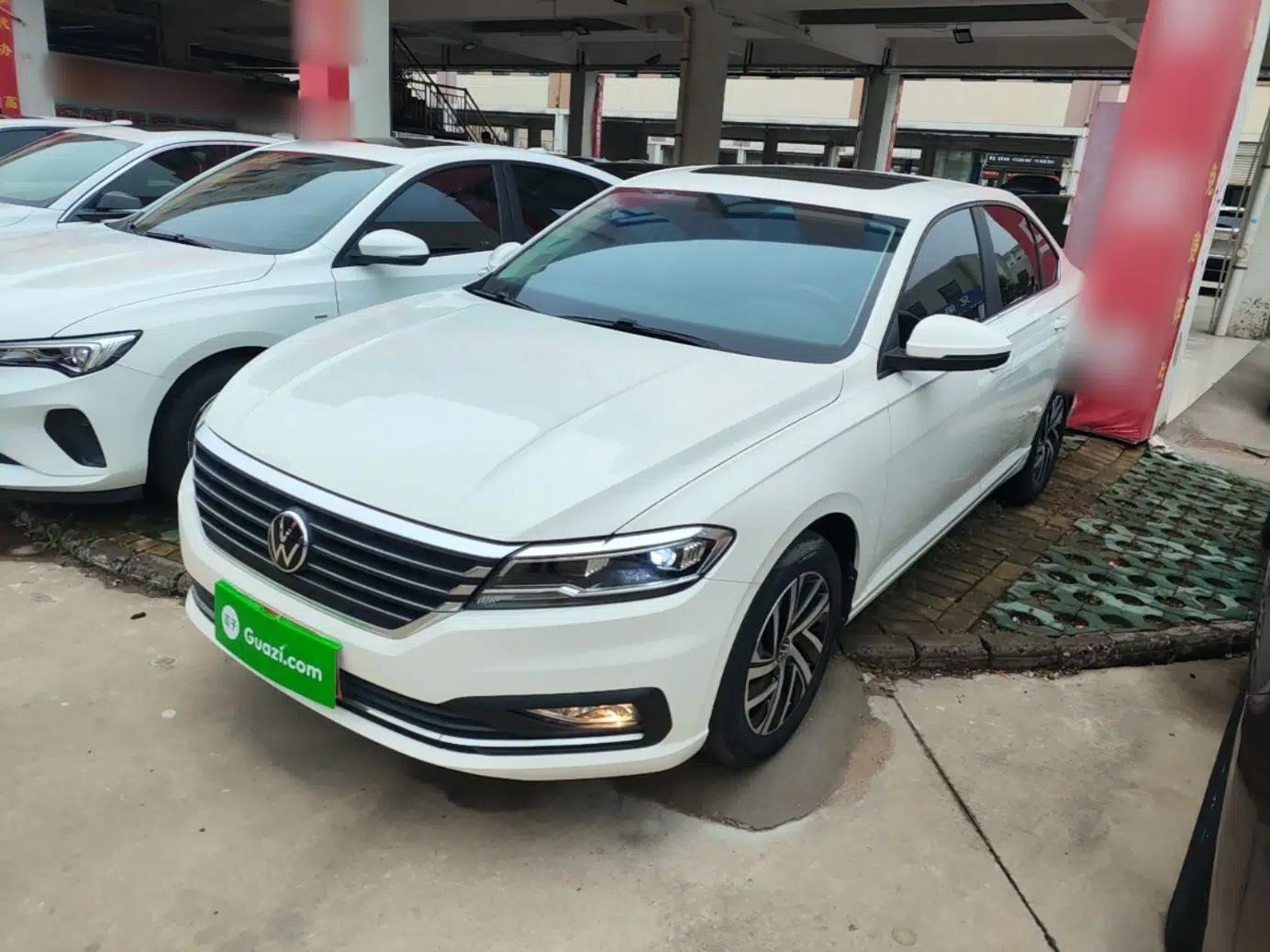 Volkswagen Lavida 2022 280TSI DSG Comfort Edition — миниатюра 1