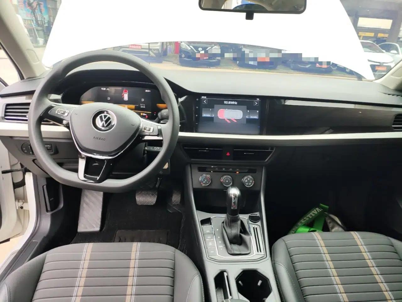 Volkswagen Lavida 2022 280TSI DSG Comfort Edition — миниатюра 13