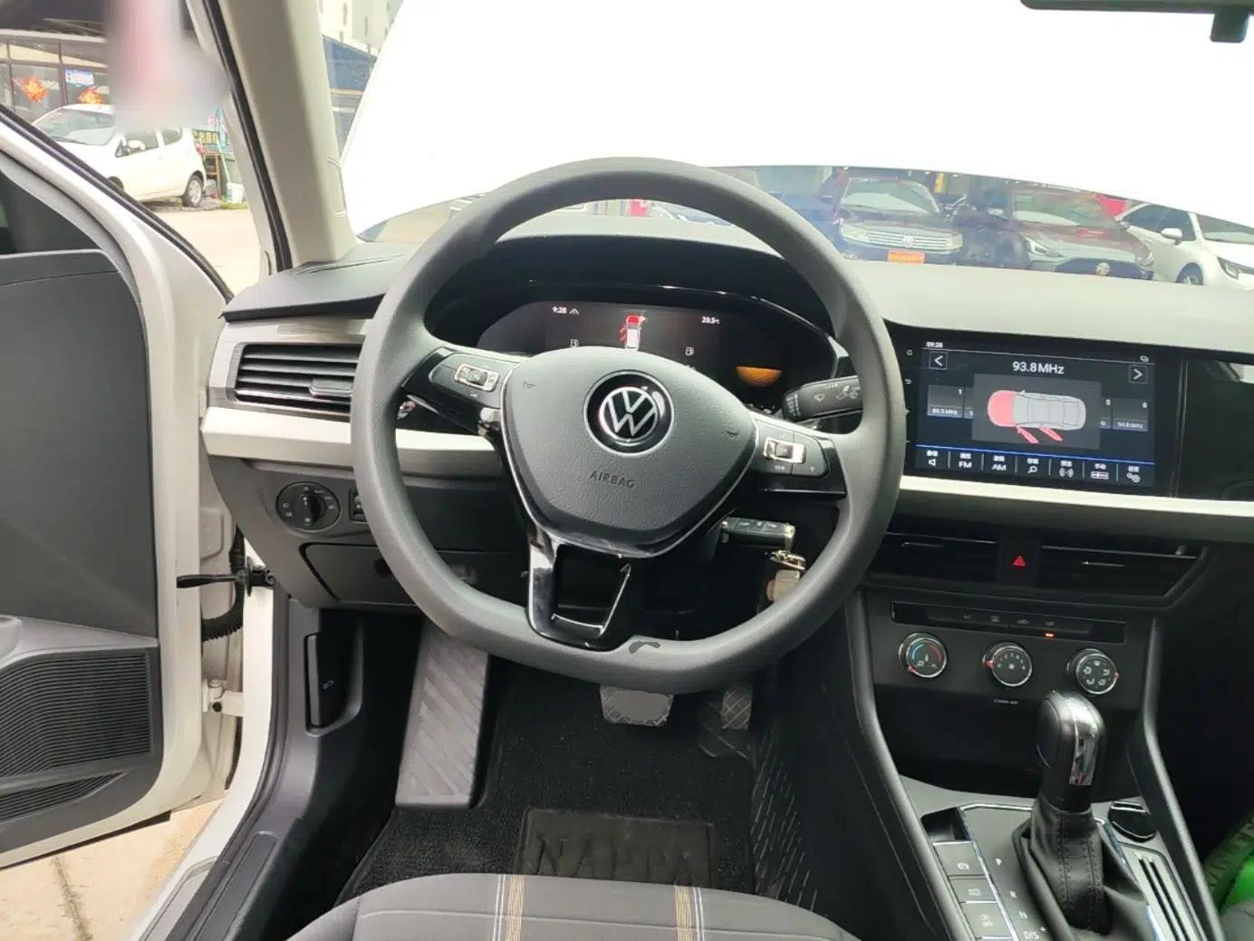 Volkswagen Lavida 2022 280TSI DSG Comfort Edition — миниатюра 14