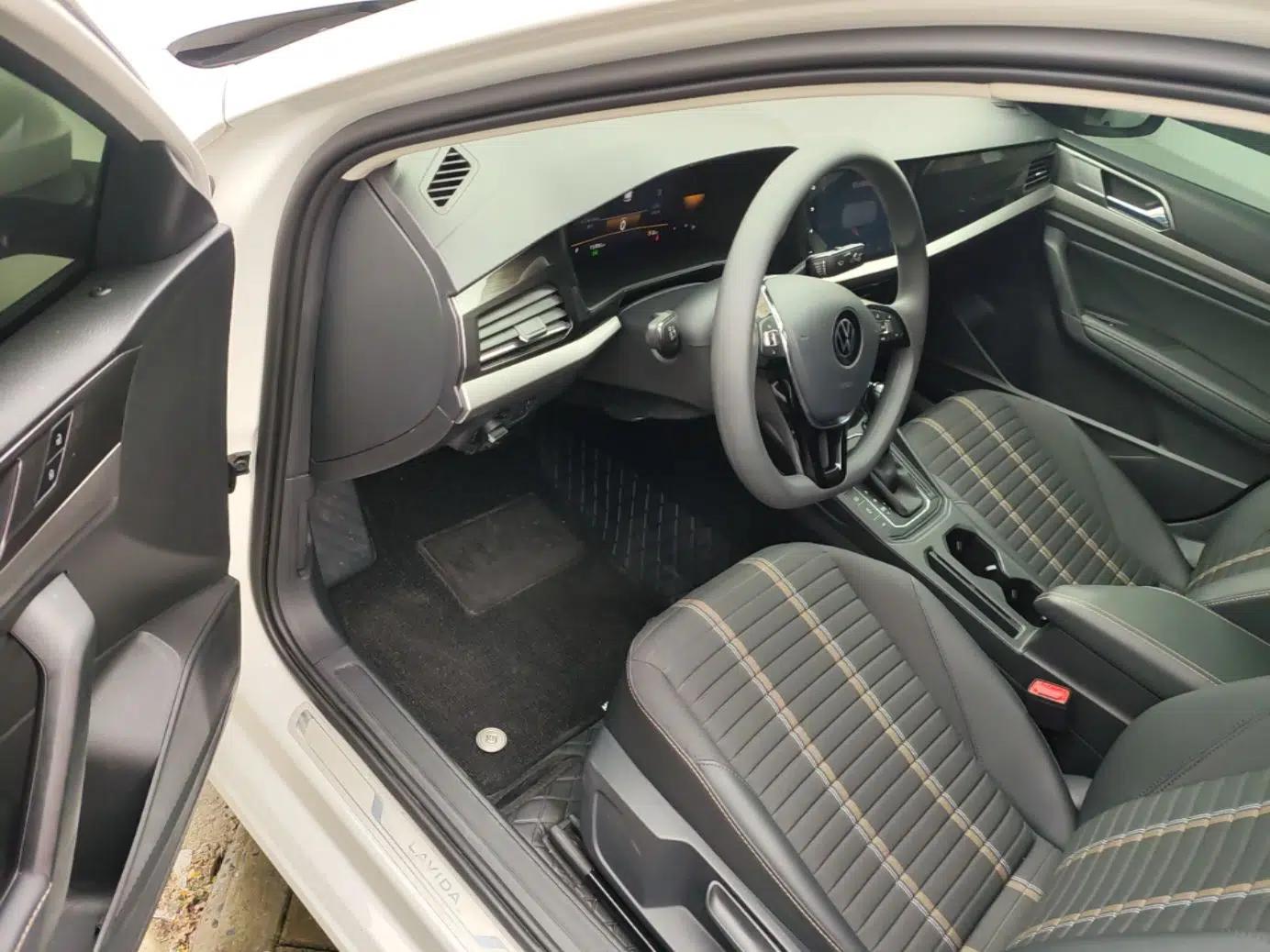 Volkswagen Lavida 2022 280TSI DSG Comfort Edition — миниатюра 19