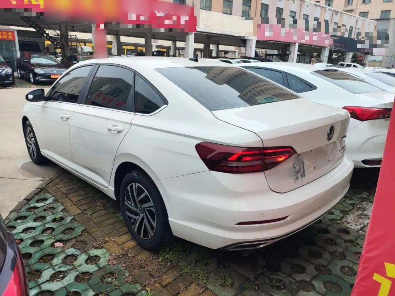 Volkswagen Lavida 2022 280TSI DSG Comfort Edition — миниатюра 4