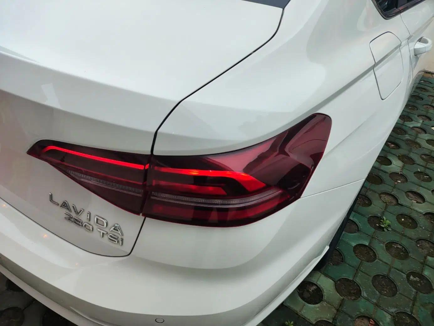 Volkswagen Lavida 2022 280TSI DSG Comfort Edition — миниатюра 7